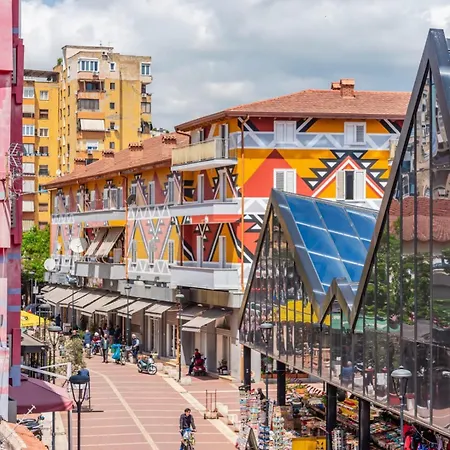 Amal New Bazaar Cozy * Tirana